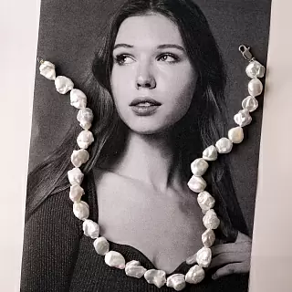 Ювелирный стиль в сериалах: как повторить образ любимого героя?